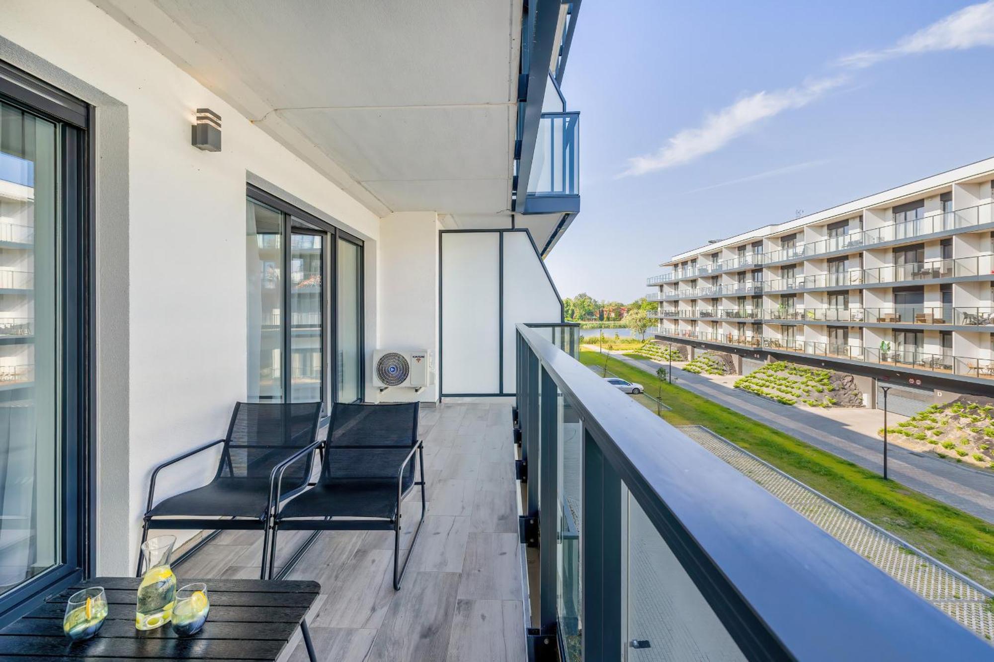 Exclusive Apartments Porta Mare Marina - Swimming Pool & Sauna By Renters Prestige Dziwnów Eksteriør bilde