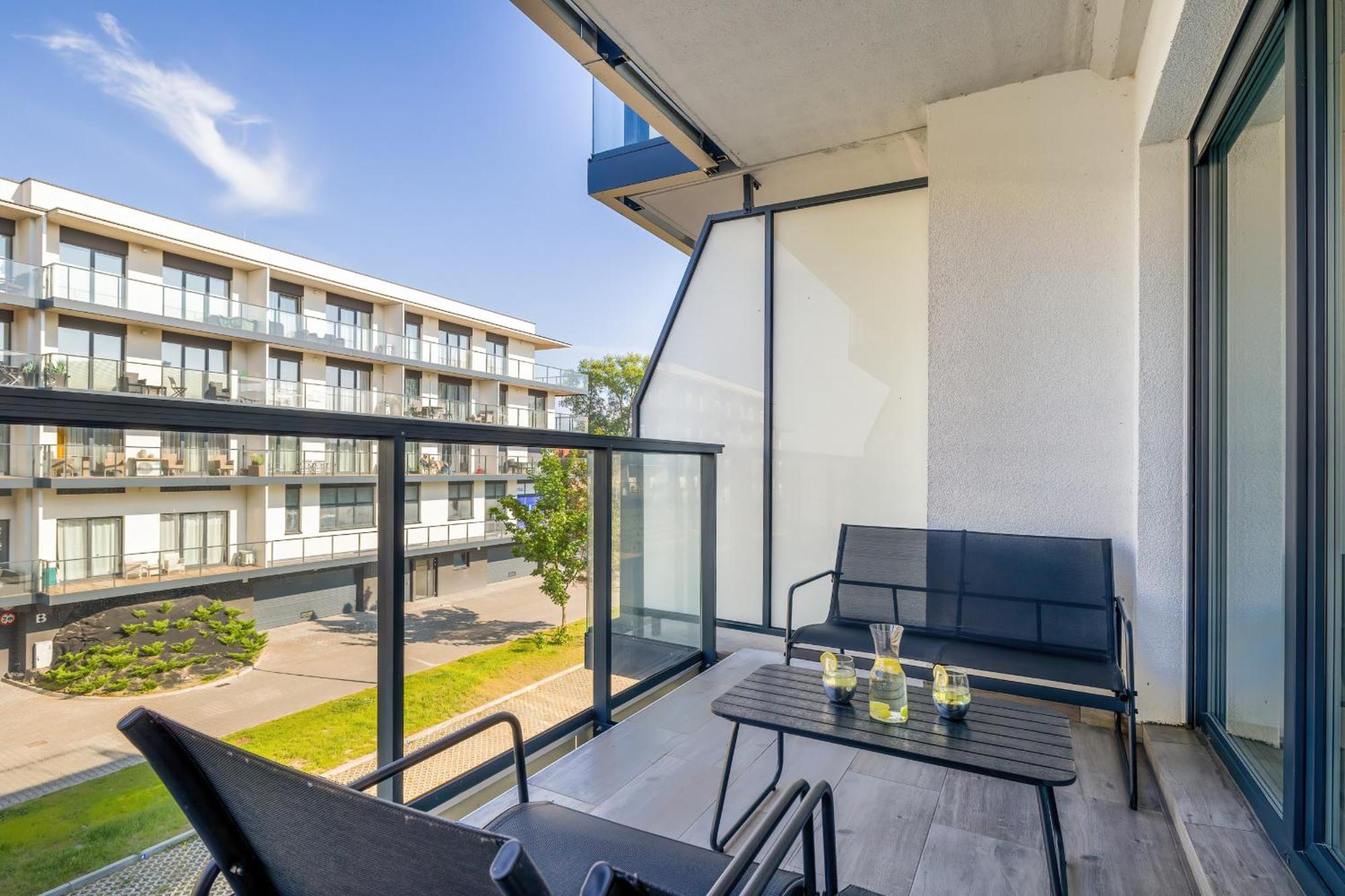 Exclusive Apartments Porta Mare Marina - Swimming Pool & Sauna By Renters Prestige Dziwnów Eksteriør bilde